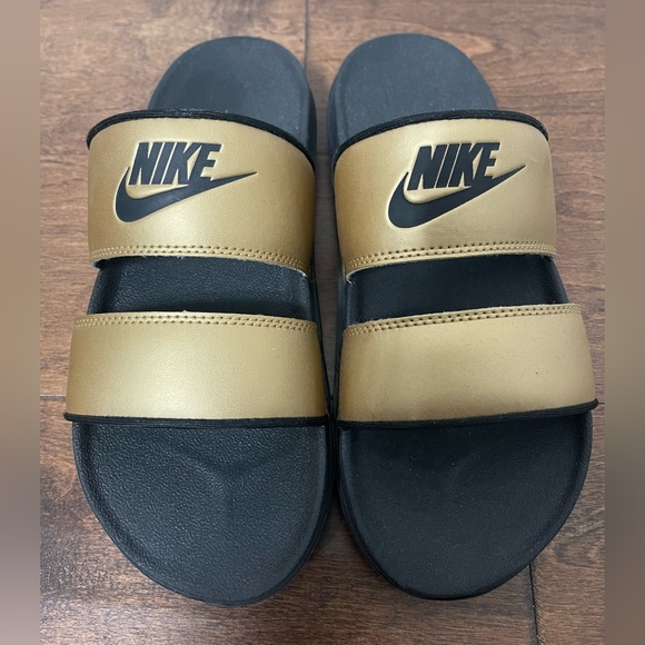 Nike Off-Court Gold & Black Duo Revive Foam Slides Size 7 - Picture 2 of 7